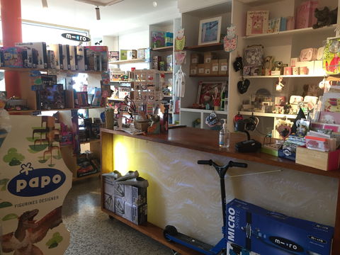 Precious Creatures - Schoolies Week Accommodation 0