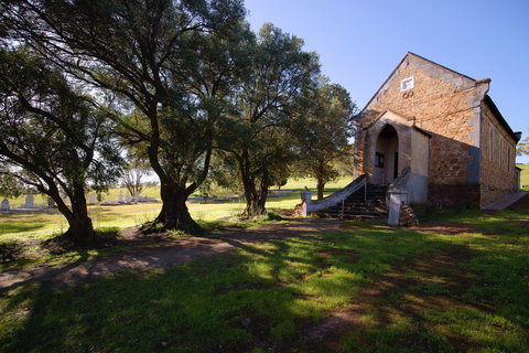 St Saviours Church Katrine - Schoolies Week Accommodation 0