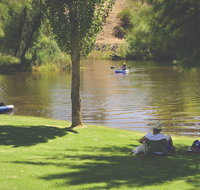 The Lions Junction Park - Tumut - Schoolies Week Accommodation