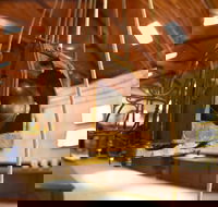 Up-To-Date Store Cultural Precinct - Schoolies Week Accommodation
