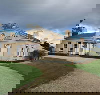 Woolmers Estate - Australian Convict Site - Schoolies Week Accommodation
