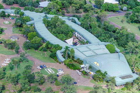 Jabiru 60 Minute Scenic Flight - Schoolies Week Accommodation 9