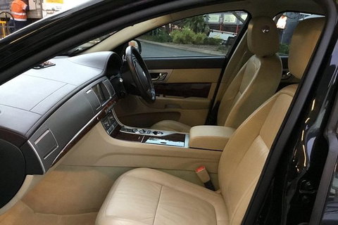 Jaguar Limousine Transfer Cairns Airport To City Or Return - Schoolies Week Accommodation 7