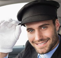 Cairns  Airport Transfers between Port Douglas  Cairns Private Chauffeur - Schoolies Week Accommodation