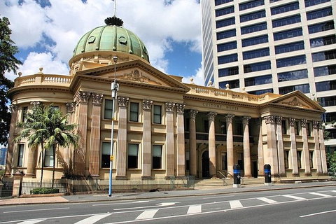 Brisbane Airport Transfers : Brisbane Airport BNE To Brisbane In Luxury Car - Schoolies Week Accommodation 3