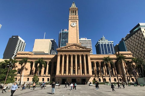 Brisbane Airport Transfers : Brisbane To Brisbane Airport BNE In Luxury Car - Schoolies Week Accommodation 4