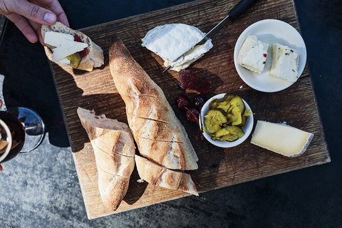 The Hobart Local - Private, Luxury Half-day Tour - Schoolies Week Accommodation 3