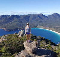 4-Day Fabulous Tasmania Tour Wineglass Bay Port Arthur Devils  Bruny Island - Schoolies Week Accommodation