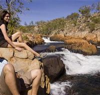 Crystal Falls - Schoolies Week Accommodation