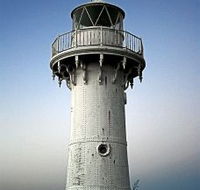 Warden Head Lighthouse - Schoolies Week Accommodation