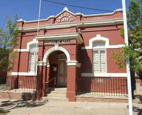 Caragabal NSW Schoolies Week Accommodation