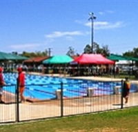 Charleville Swimming Pool - Schoolies Week Accommodation
