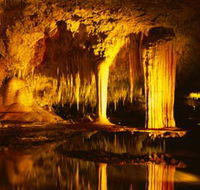Lake Cave - Schoolies Week Accommodation