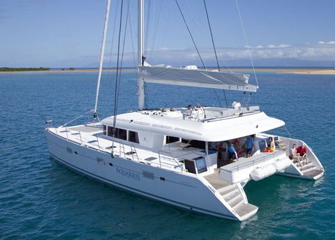 Aquarius Luxury Sailing - Schoolies Week Accommodation 2