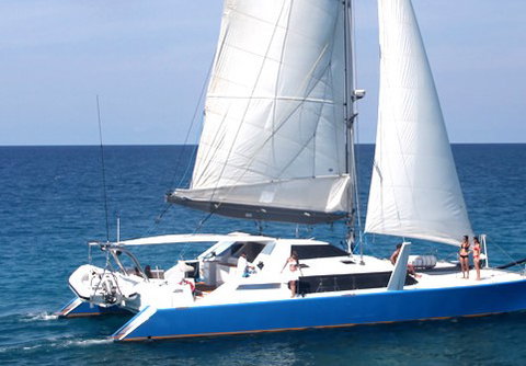 Synergy Reef Sailing - Schoolies Week Accommodation 3