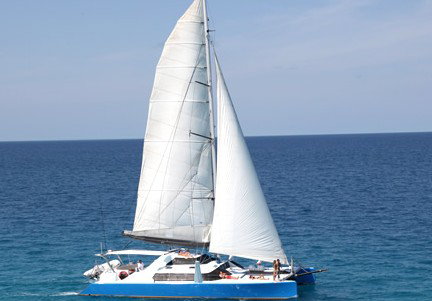 Synergy Reef Sailing - Schoolies Week Accommodation 4