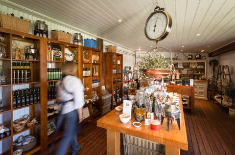 Vasse Virgin - Schoolies Week Accommodation 1