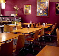 Alpha Deli  Cafe - Schoolies Week Accommodation