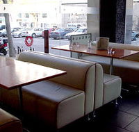 Legals Cafe and Bar - Schoolies Week Accommodation