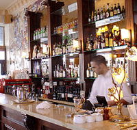 Madame SouSou - Schoolies Week Accommodation