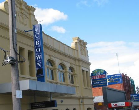  Schoolies Week Accommodation
