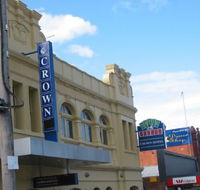 Crown Hotel Lilydale - Schoolies Week Accommodation