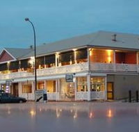 Seacliff Beach Hotel - Schoolies Week Accommodation
