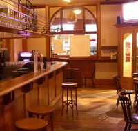 The Perseverance Hotel - Schoolies Week Accommodation