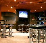 Glasshouse Hotel - Schoolies Week Accommodation