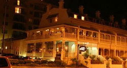  Schoolies Week Accommodation