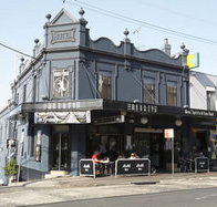 The Monkey Bar - Schoolies Week Accommodation