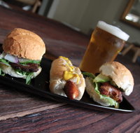 The Quarrymans Hotel - Schoolies Week Accommodation