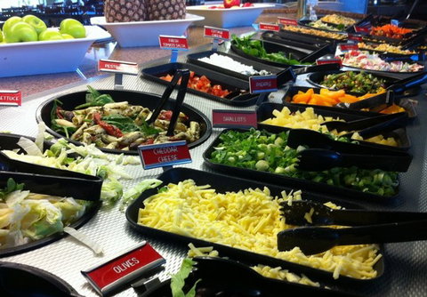 Sizzler - Schoolies Week Accommodation 0