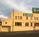 Globe Hotel - Schoolies Week Accommodation