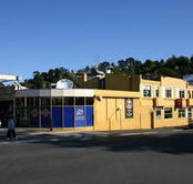 TRC Hotel - Schoolies Week Accommodation