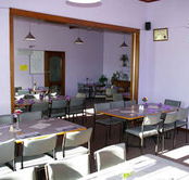 The Bridge Hotel Forth - Schoolies Week Accommodation