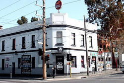 The Tote - Schoolies Week Accommodation 2