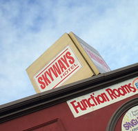 Skyways Hotel - Schoolies Week Accommodation