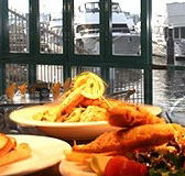 Spinnakers Cafe - Schoolies Week Accommodation
