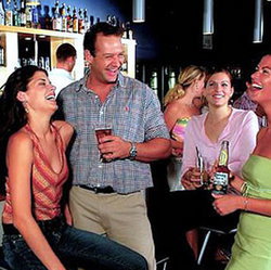 Raintrees Tavern - Schoolies Week Accommodation 2