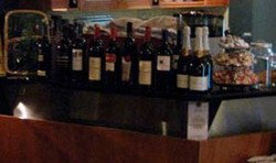 Dux Restaurant - Schoolies Week Accommodation 2