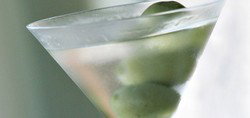 Ravesis Wine Bar - Schoolies Week Accommodation 3