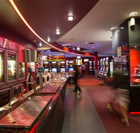 Ainslie Football and Social Club - Schoolies Week Accommodation