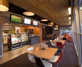 Canberra Tradesmen's Union Club - Schoolies Week Accommodation 0