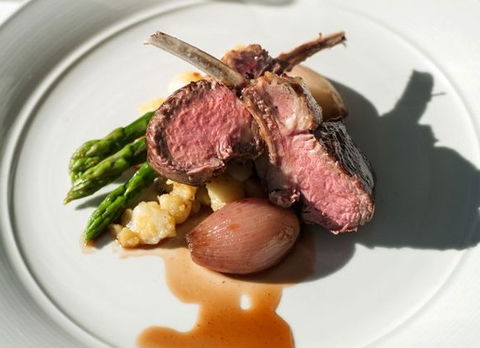 Quadrant - Schoolies Week Accommodation 0