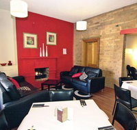 The Whistle Stop Tavern - Schoolies Week Accommodation