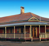 Maidenwell Hotel - Schoolies Week Accommodation
