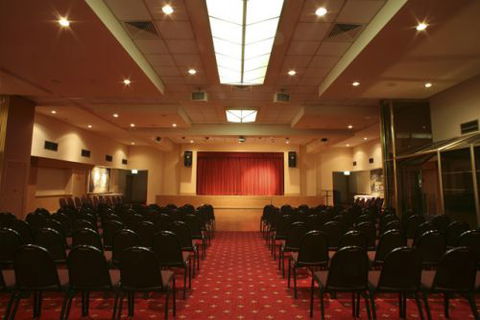 Club Five Dock RSL - Schoolies Week Accommodation 3