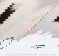 2020 Craft ACT Members Exhibition - Schoolies Week Accommodation