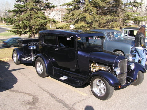 Cars At BIG 4 Conway Beach Tourist Park Whitsundays - Schoolies Week Accommodation 0